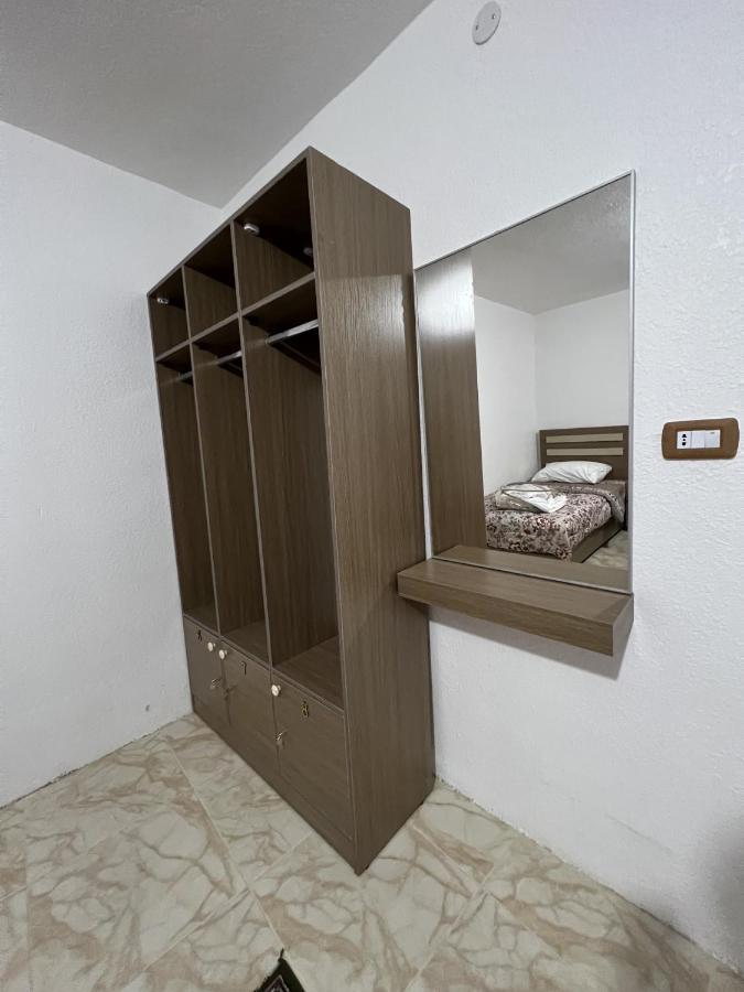 וואדי מוסא Z3 Hostel מראה חיצוני תמונה
